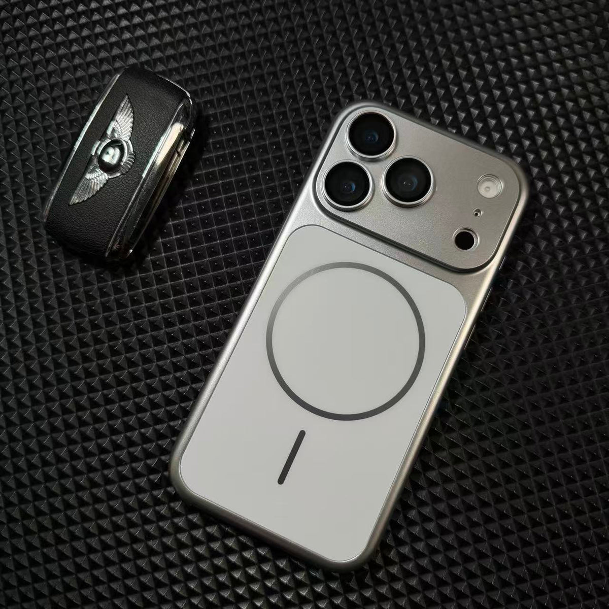 Original colour magnetic suction cover